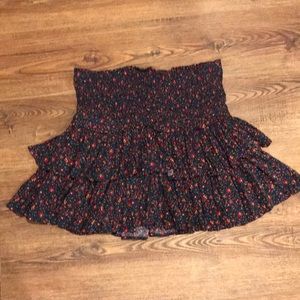 american eagle skirt size large worn once